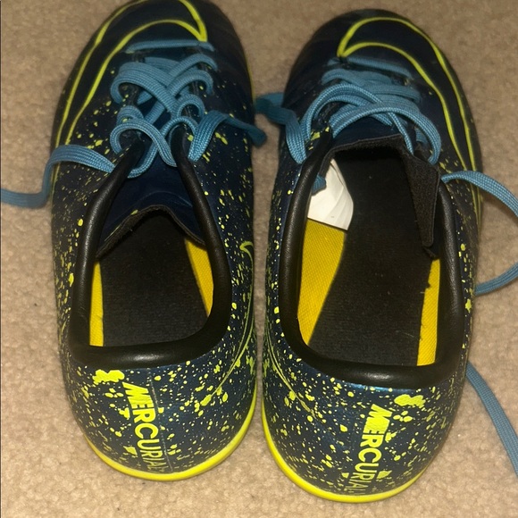 Nike Jr. Mercurial Victory V IC youth indoor soccer shoes - Picture 5 of 8